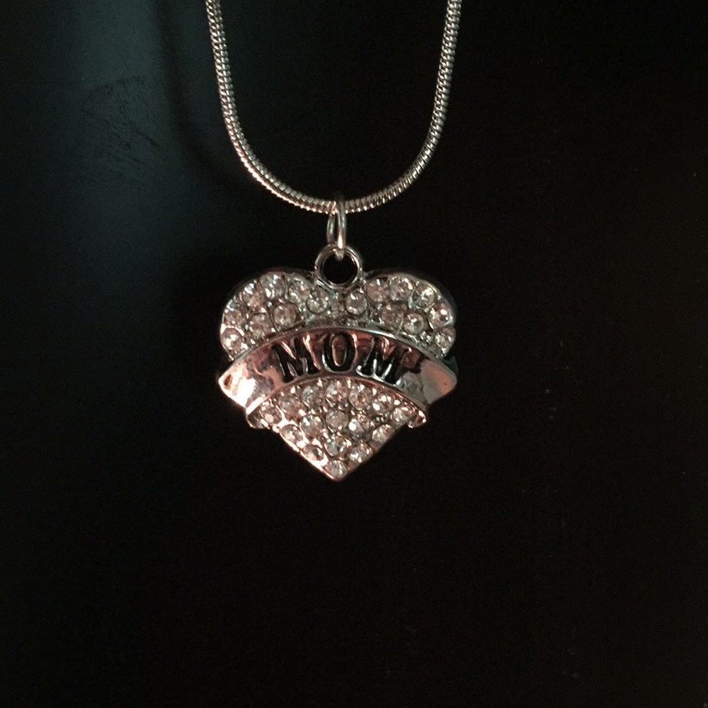 Mom silver necklace